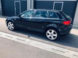 Audi A3 Sportback 2.0 TDI+S-Line Sportpaket Plus+18"+ - Audi A3 aus 2006: Line