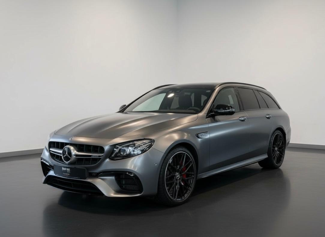 Mercedes-Benz E 63 AMG S 4Matic+ T Modell/CARBON/360°/PERFORM.