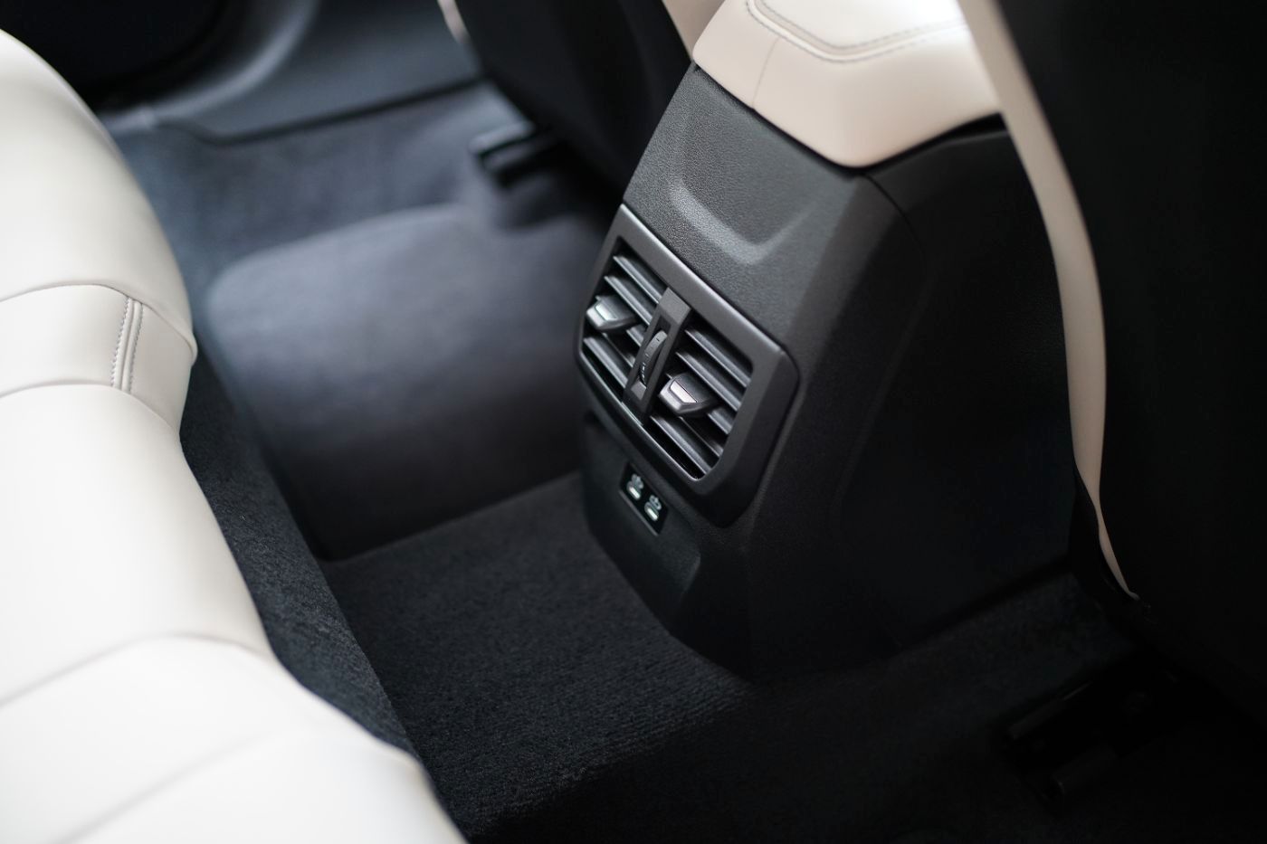 Fahrzeugabbildung BMW 120d +LED+Komfortzugang+DrivingAssist+Aktivsitz+