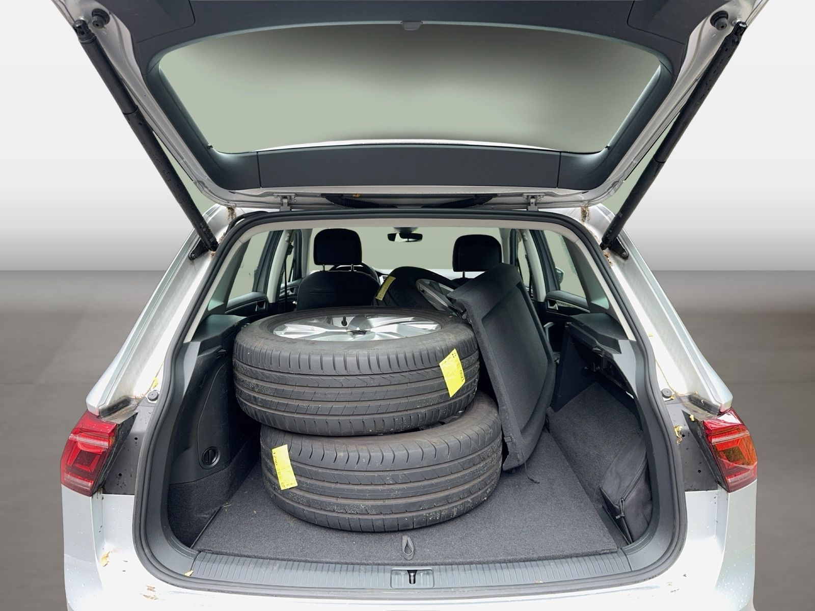 Volkswagen Tiguan - Bild 10