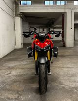 Ducati Streetfighter V4 S - Offers matching your search criteria