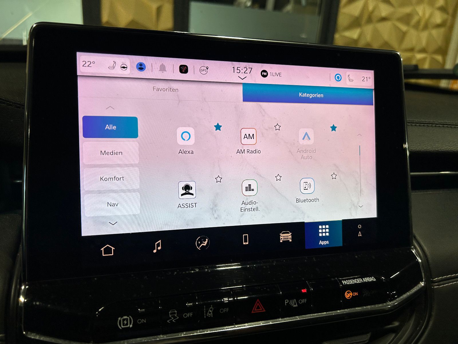 Fahrzeugabbildung Jeep Compass S Plug-In Hybrid 4WD/KAMERA/ACC/NAVI/DAB