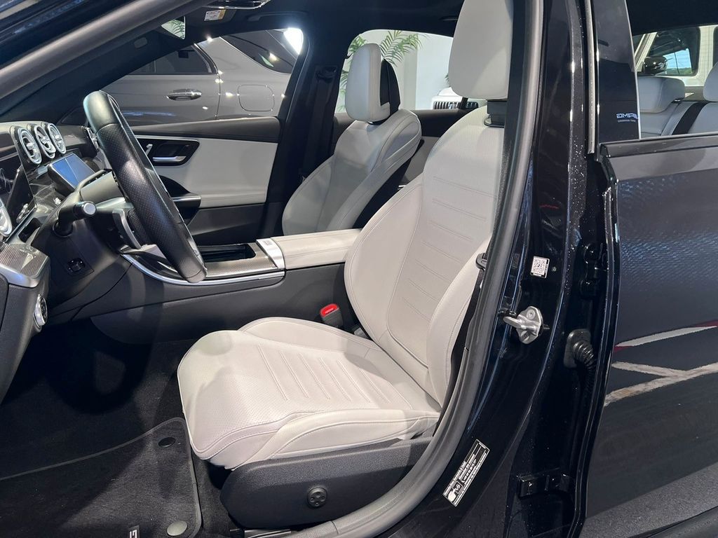 Image of Mercedes-Benz C 300