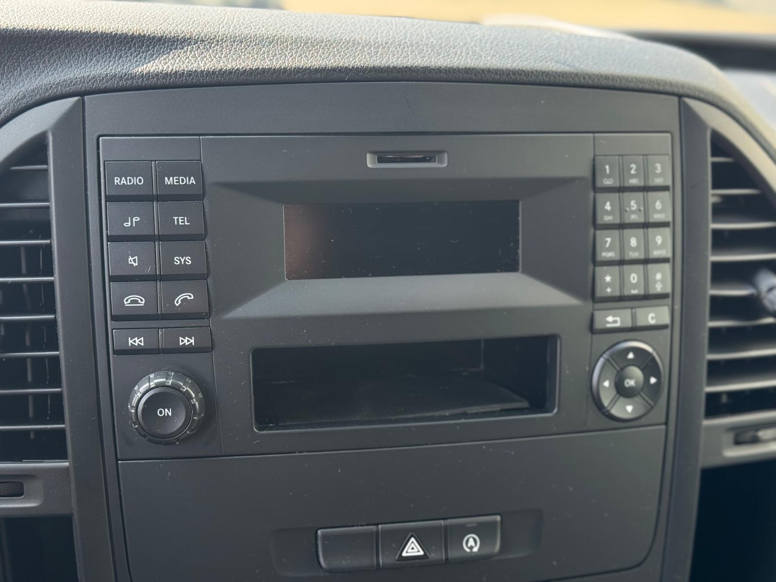 Mercedes-Benz Vito Kasten 110 CDI FWD kompakt *AHK*KLIMA*SITZH, миниатюра 11