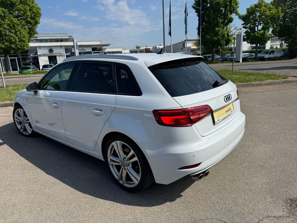 AUDI A3 7