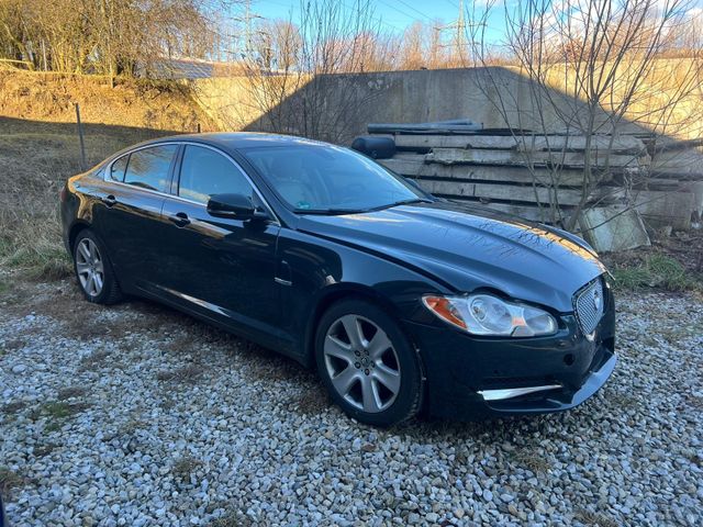 Jaguar XF 3.0 V6 Diesel *Technologie-Paket* Automatik*