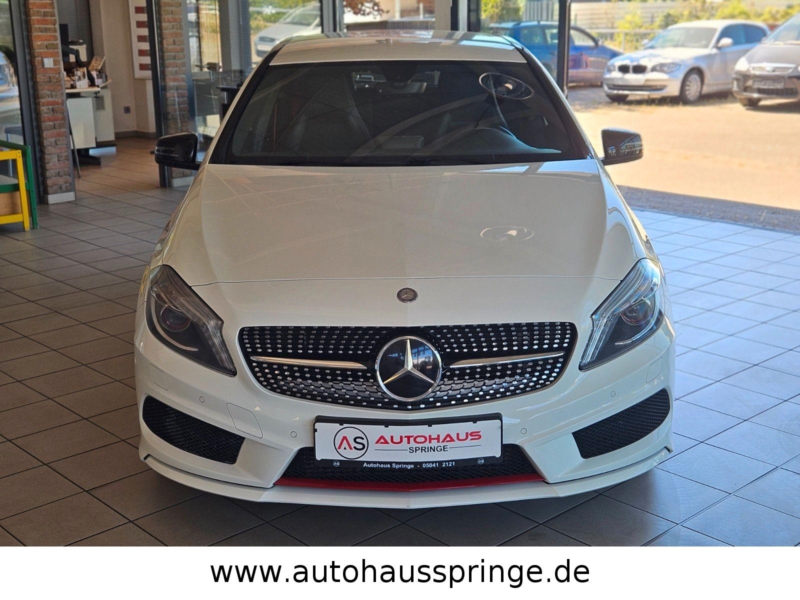 Mercedes-Benz A 250 AMG Line Sport *Alcantara, Scheckheft*