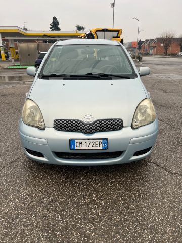 Toyota Yaris 1.0i 16V cat 5 porte