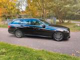 Mercedes-Benz E 350 BlueTEC T AVANTGARDE AVANTGARDE S212 - Mercedes-Benz E-Klasse S212