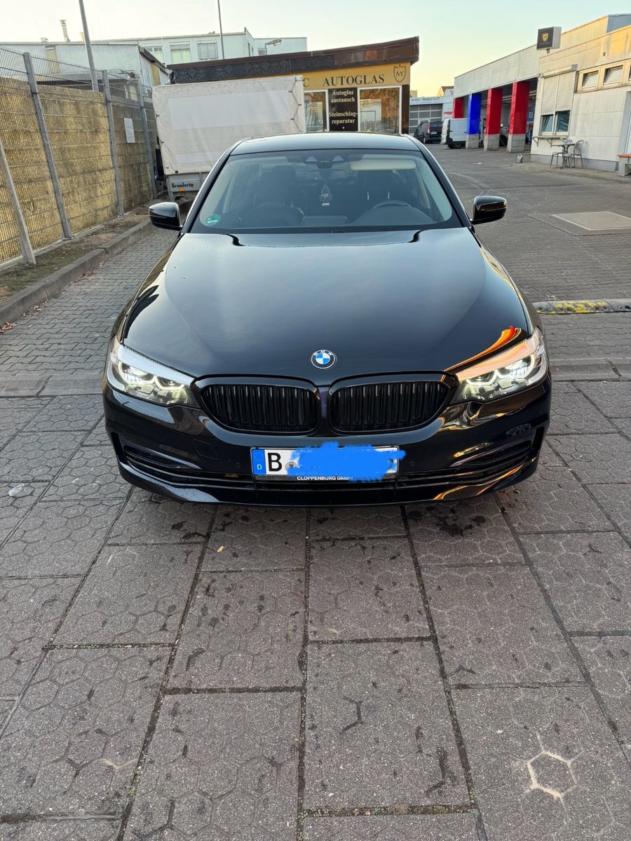 BMW 520d Sportline + Individual Hochglanz Shadow lin