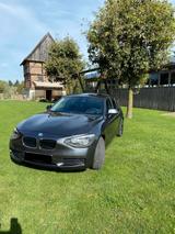 BMW 1er 116i - BMW 1er Reihe mit Benzin-Antrieb: Kombi, Automatik