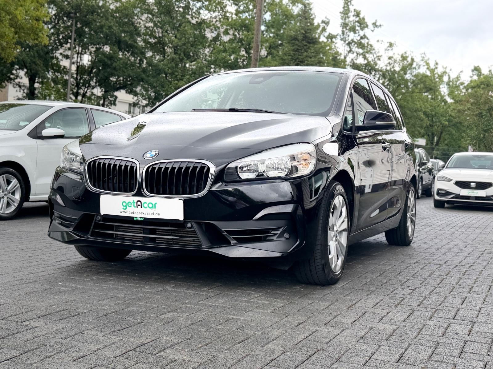 BMW 220i*7-SITZER*HEAD-UP*NAVI PLUS*SHZ*PDC V+H