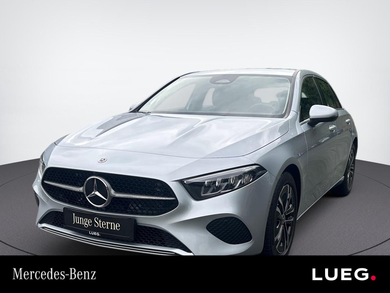 Mercedes-Benz A 200 PROGRESSIVE+RÜCKFAHRKAMERA+LENKRADHEIZUNG
