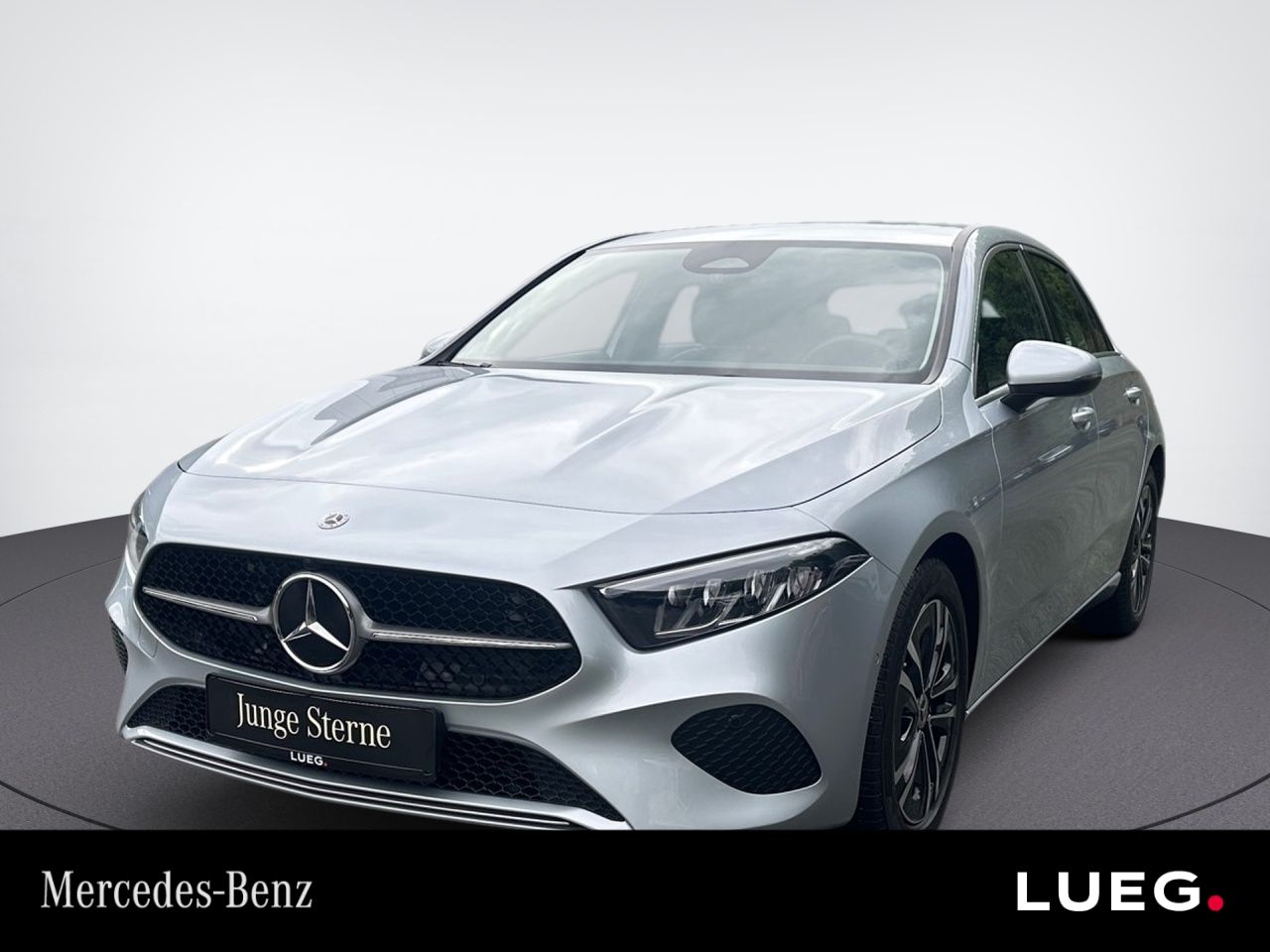 MERCEDES-BENZ A 200 PROGRESSIVE+RÜCKFAHRKAMERA+LENKRADHEIZUNG