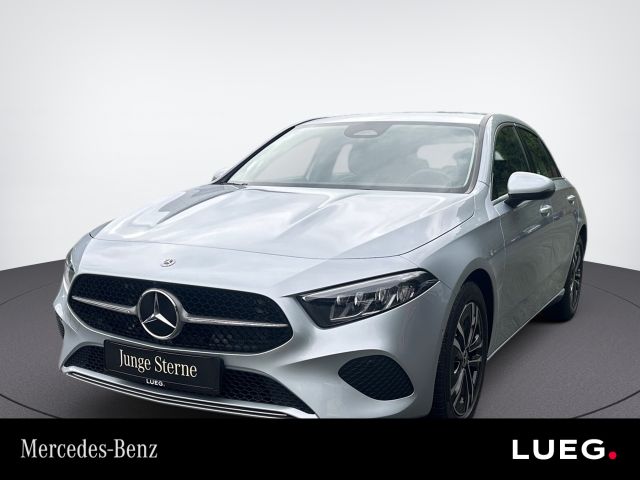 MERCEDES-BENZ A 200 PROGRESSIVE+RÜCKFAHRKAMERA+LENKRADHEIZUNG