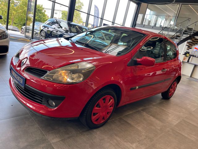 Renault Clio III Dynamique MOTOR- UND GETRIEBSCHADEN