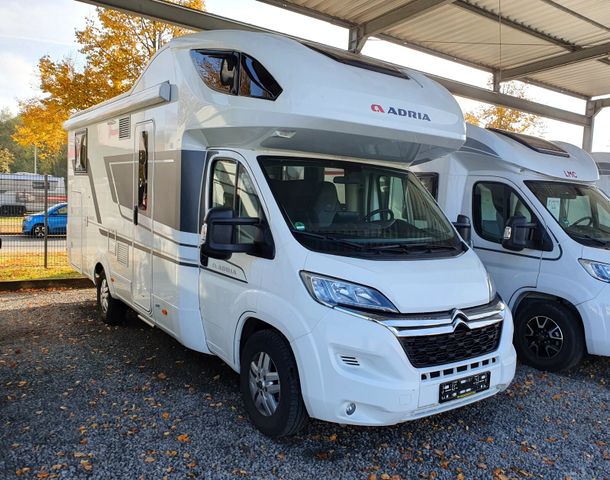 Adria Coral XL Axess 670 SL 4,5 T Vollausstattung !