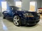 Audi TT Cabrio 1.8 T Roadster quattro/Bose/Leder/ - Audi TT aus 2002: Cabrio