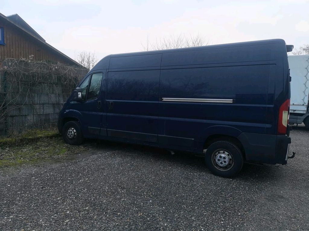 Image of Peugeot Boxer