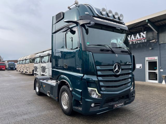 Mercedes-Benz 1858 Actros 5  GigaSpace  Leder ALU FULL