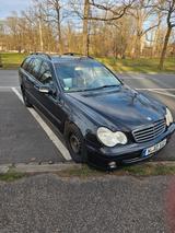 Mercedes-Benz 200 - Mercedes-Benz 200 aus 2003