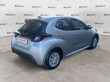 Toyota Yaris - 5
