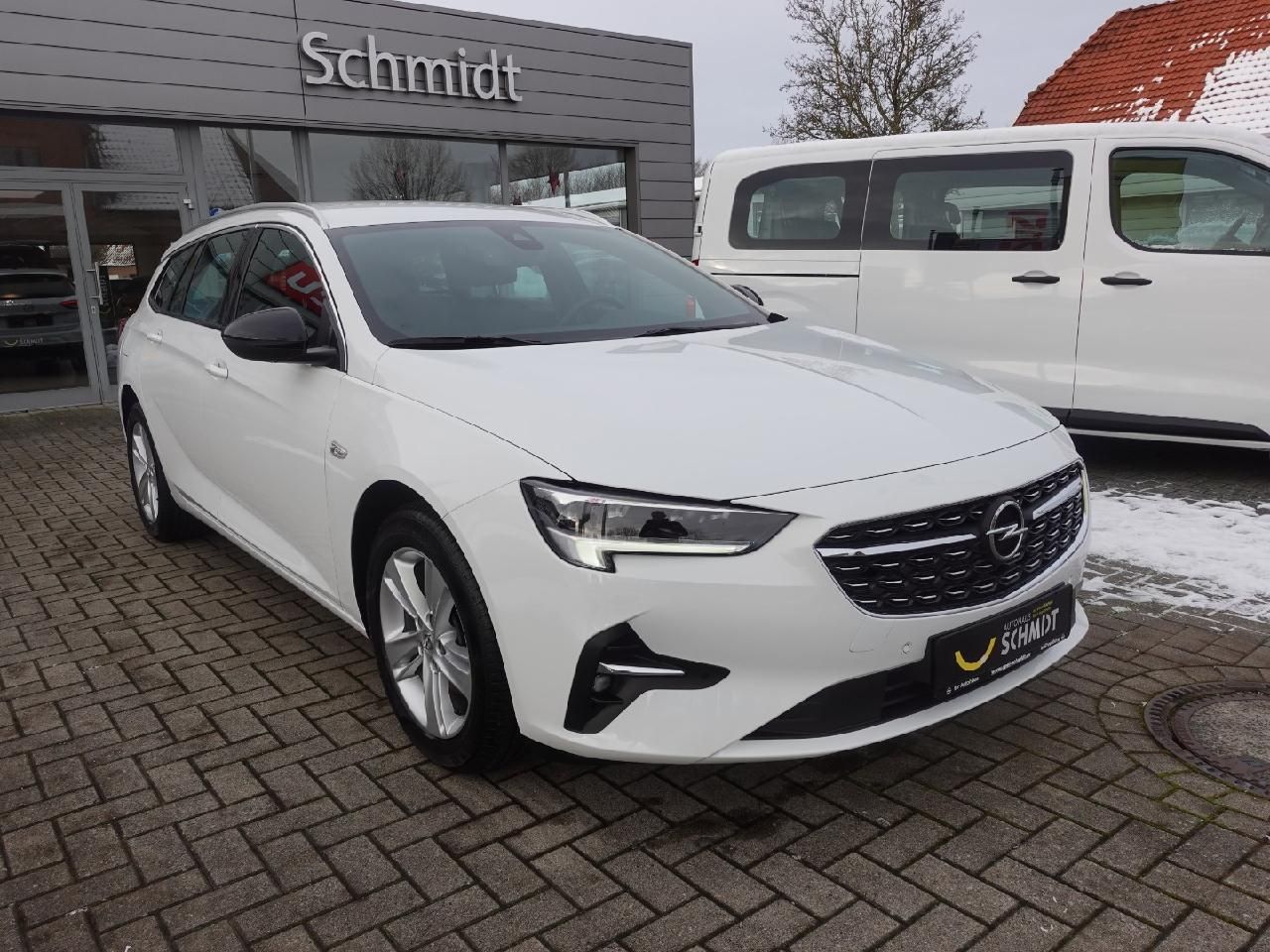 Fahrzeugabbildung Opel Insignia Sports Tourer 2,0 Business