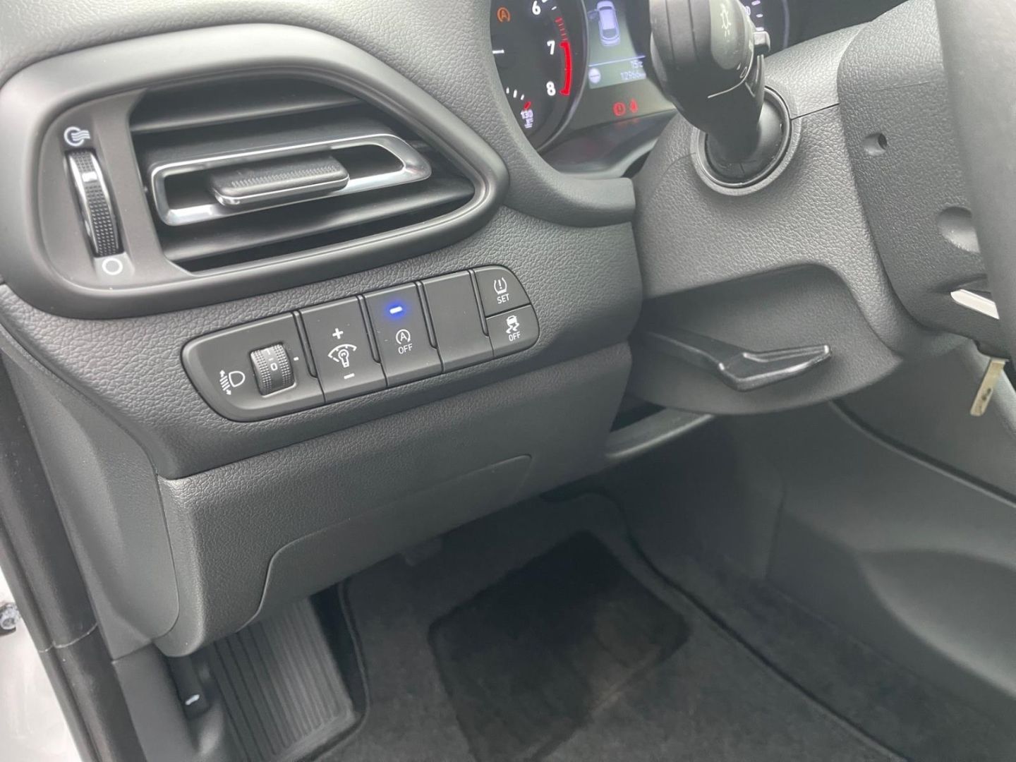 Fahrzeugabbildung Hyundai i30 1.0T Advantage Allwetter Navi LED  Kamera