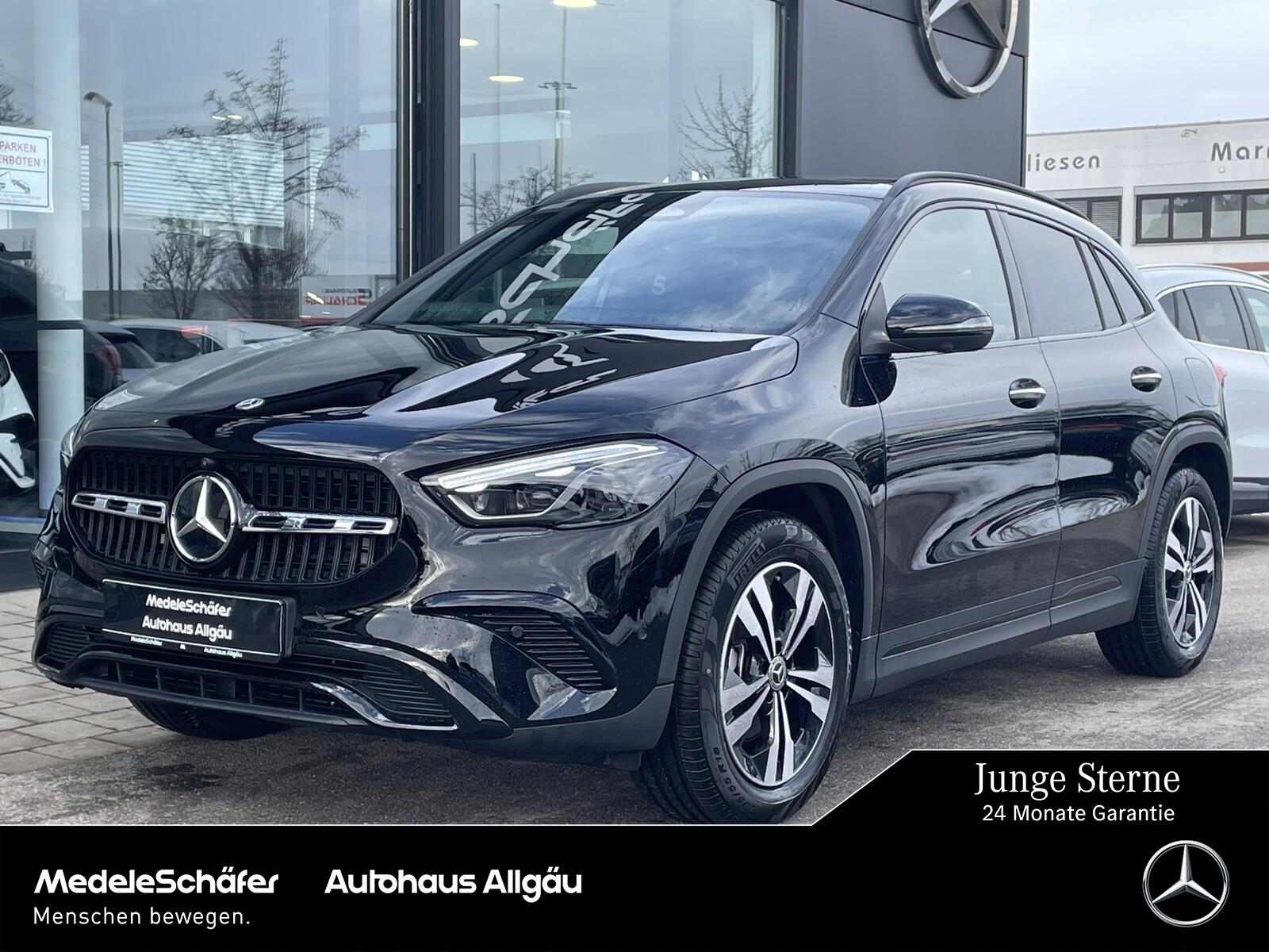 Mercedes-Benz GLA 200 Progressive Night AHK KeylGo Multib Pano