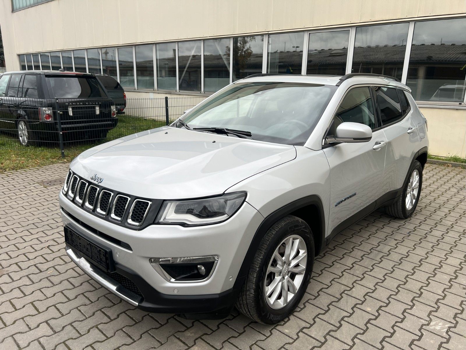 Jeep Compass Limited Plug-In Hybrid 4WD.Panorama