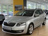 Skoda Octavia 1.8 TSi DSG *PANO*Bi/XENON*ACC*NAVi*KESY - Skoda Octavia mit Benzin-Antrieb: Kombi, 1.8