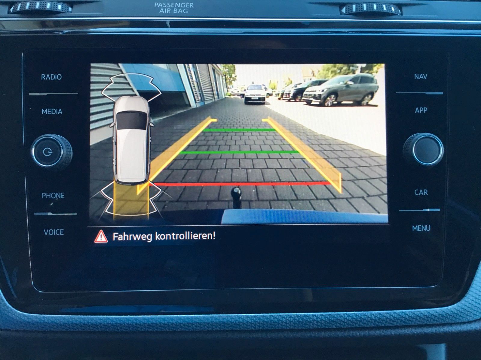 Fahrzeugabbildung Volkswagen Touran 1.5 TSI DSG Goal+LED+AHK+7Sitzer+Kamera
