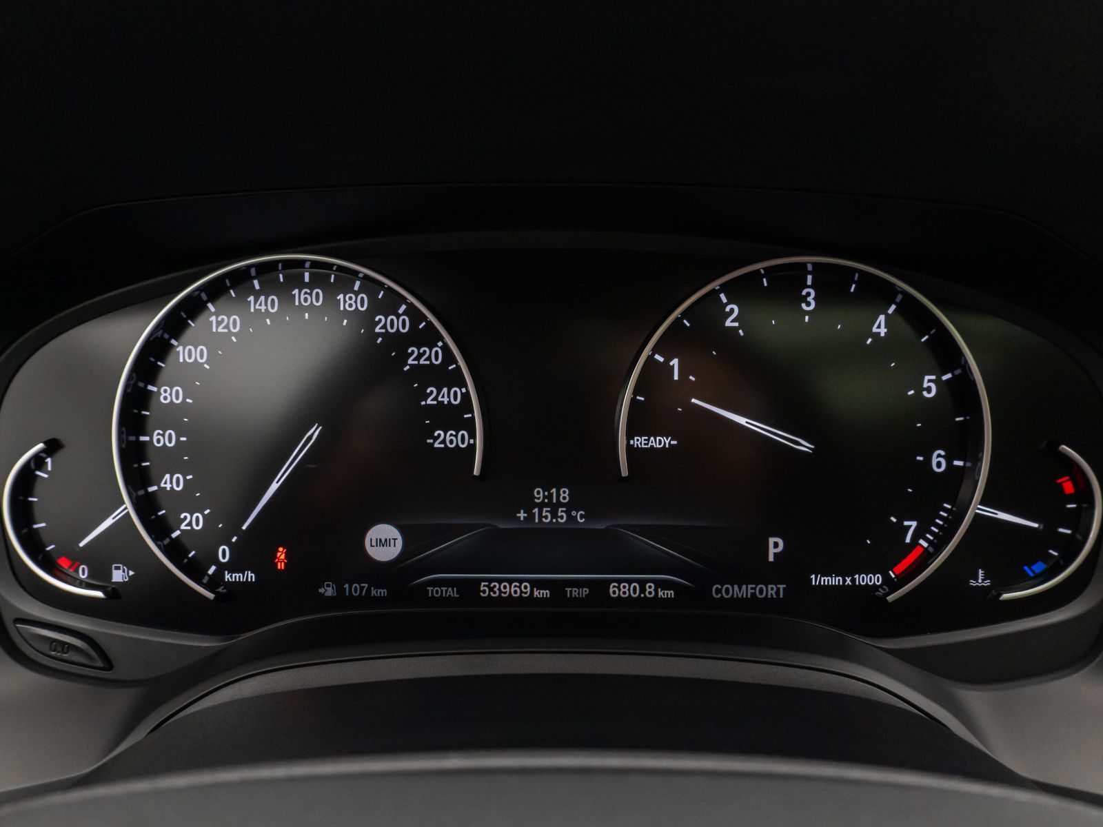 Fahrzeugabbildung BMW 330i Panorama Komfort Leder Sportsitz Stop&Go