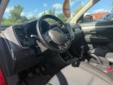 Mitsubishi Outlander Plus 2.2 4WD TEMPO AHK SHZ TÜV AU NEU - Mitsubishi Outlander: 7 Sitzer