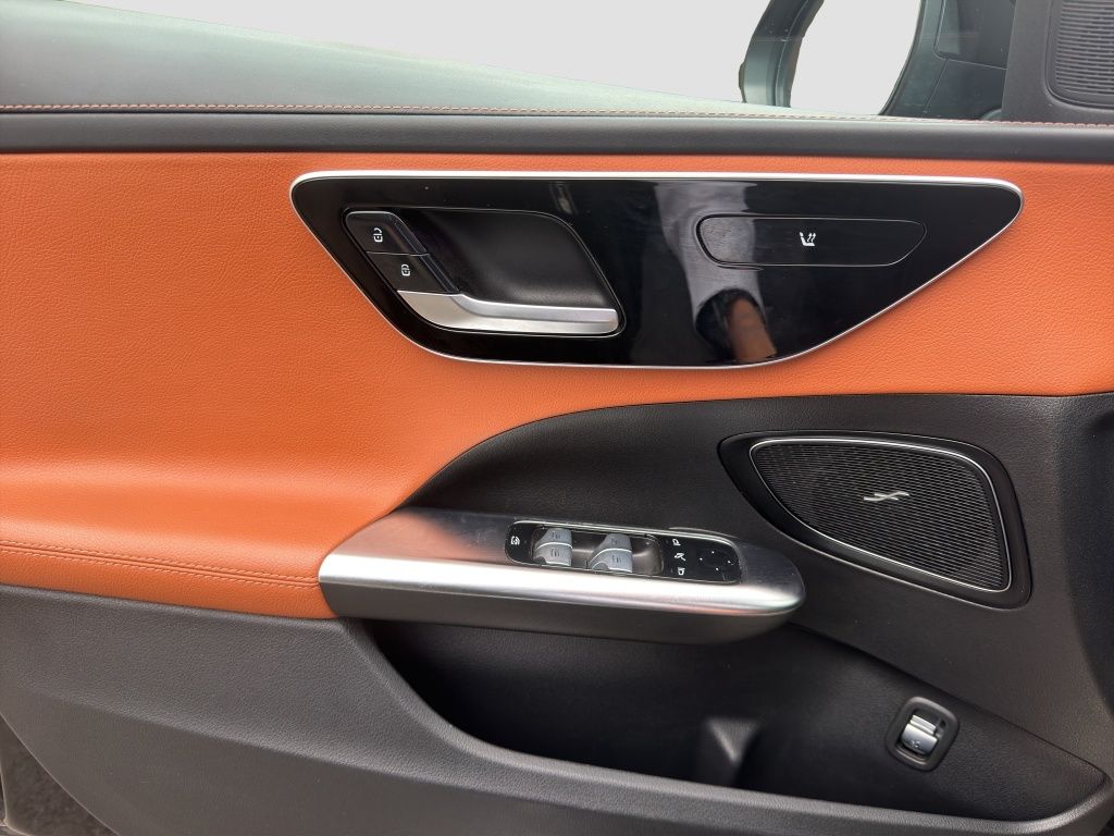 Fahrzeugabbildung Mercedes-Benz C 300 d T *AMG*NIGHT*DISTRO.*LED*KAMERA*SITZH.*