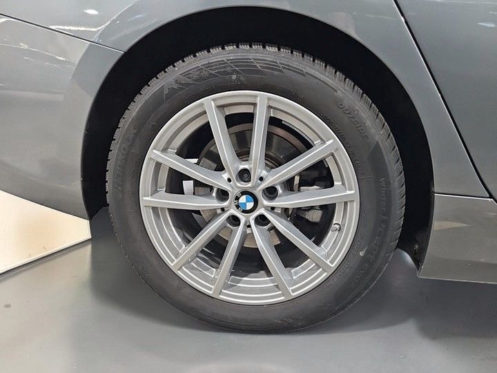 BMW 320d T xDrive Shadow-Line WIDE*LED*CARPLAY*MEGA foto 8