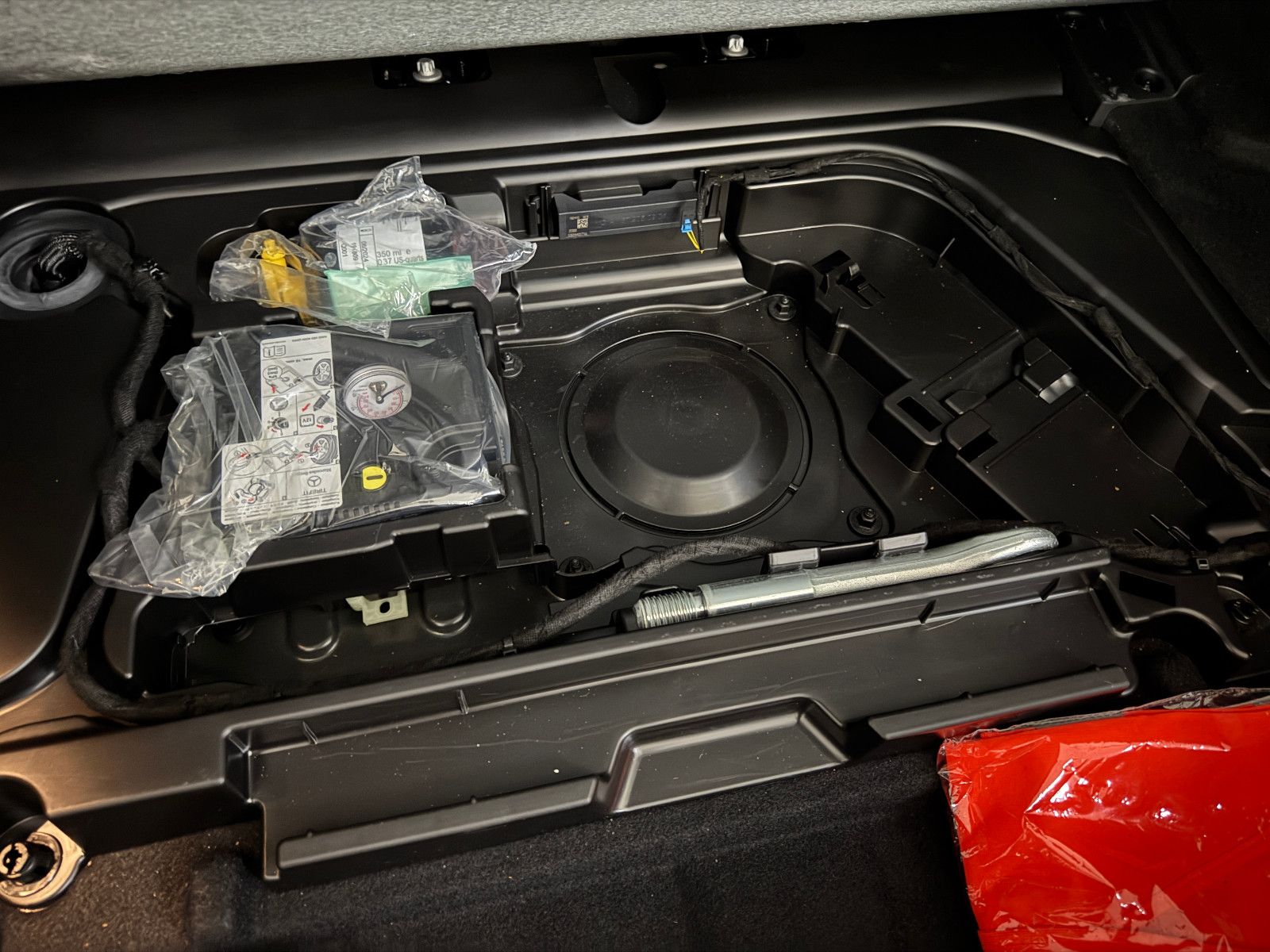 Fahrzeugabbildung Mercedes-Benz A 180 d PROGRESSIVE SPORTPAKET LED NAVI MBUX +