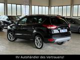 Ford Kuga Titanium 2.0 AWD*1.Hand*Kamera*AHK*PTS* - Ford Kuga mit Diesel-Antrieb: Automatik