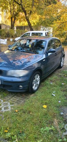 BMW 116I  TÙV 09.2025  136671