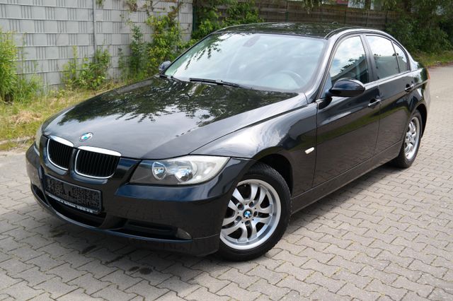 BMW 318 Baureihe 3 Lim. 318i/Klima/Servo/ Tüv NEU