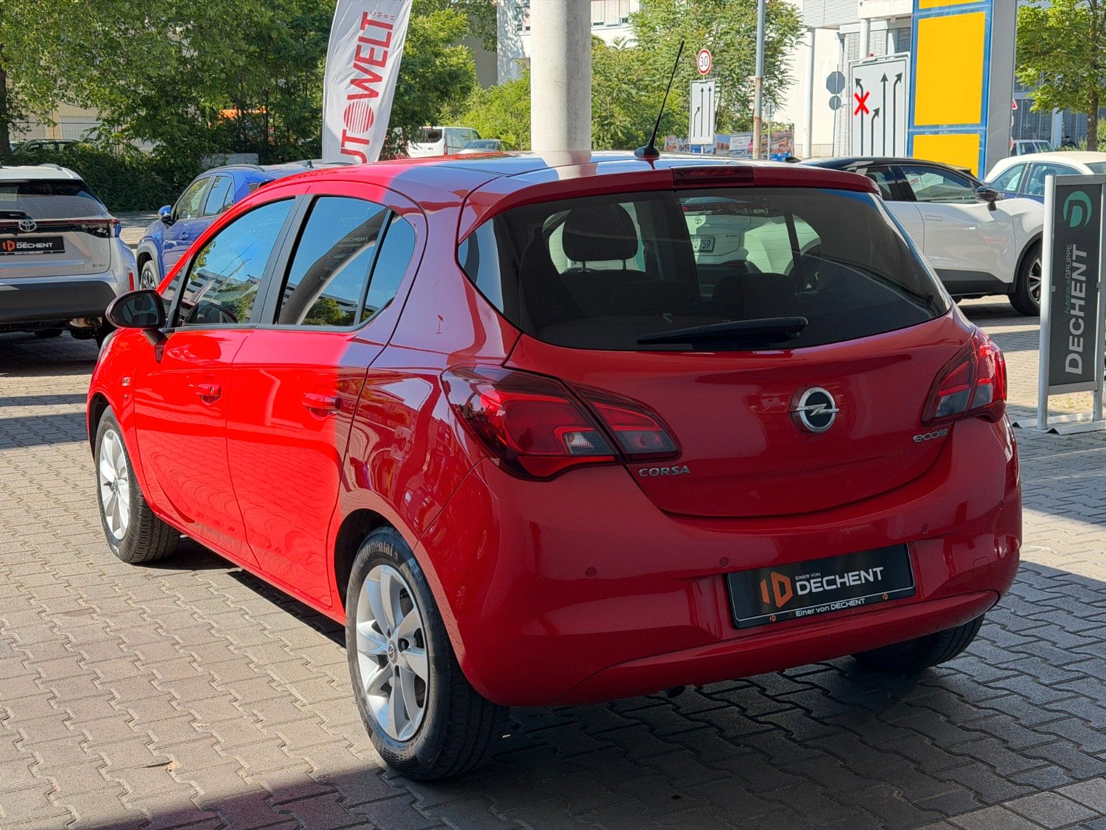 Fahrzeugabbildung Opel Corsa E Drive 90PS PDC/SHZ/LMR!