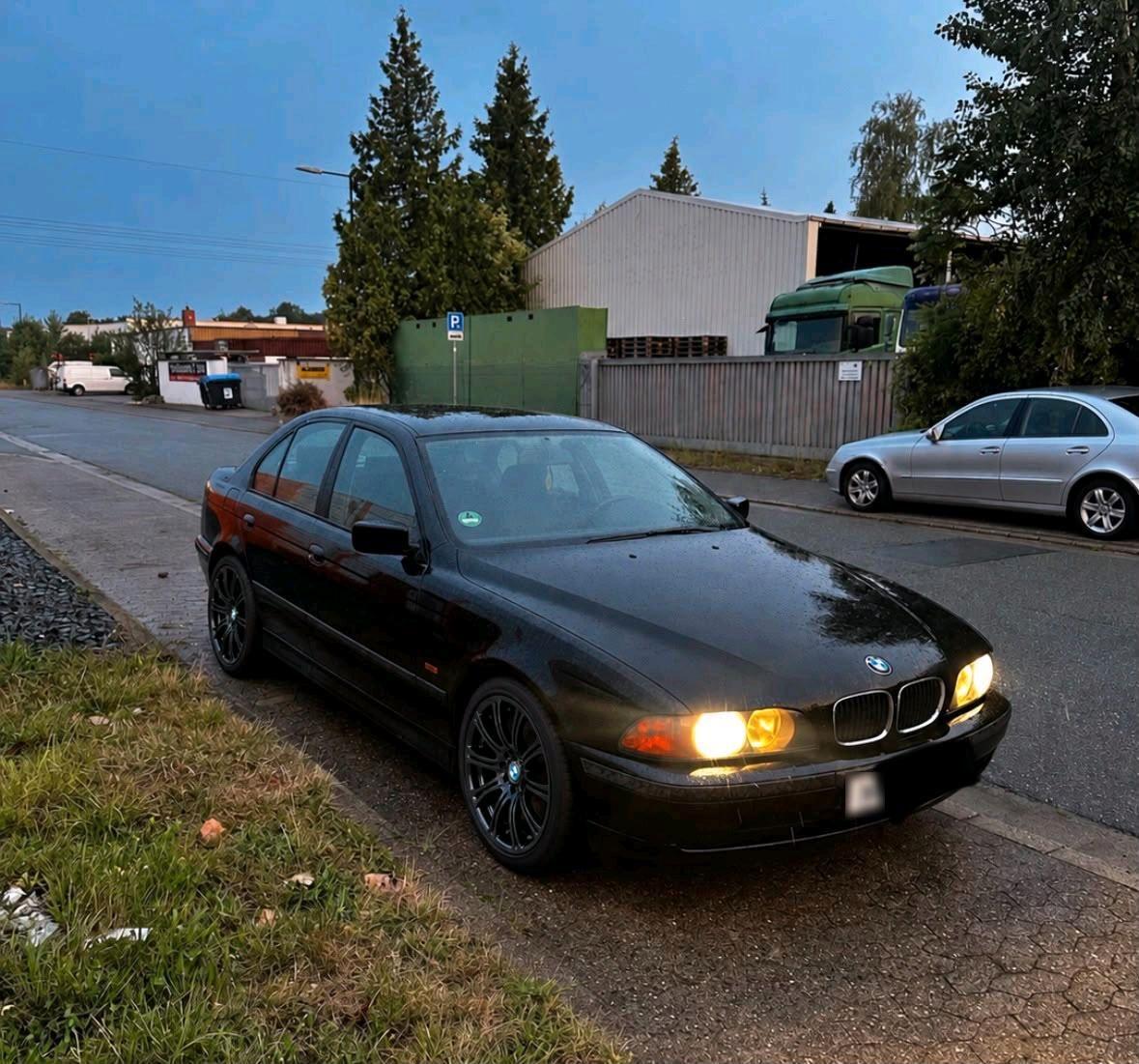 BMW 520