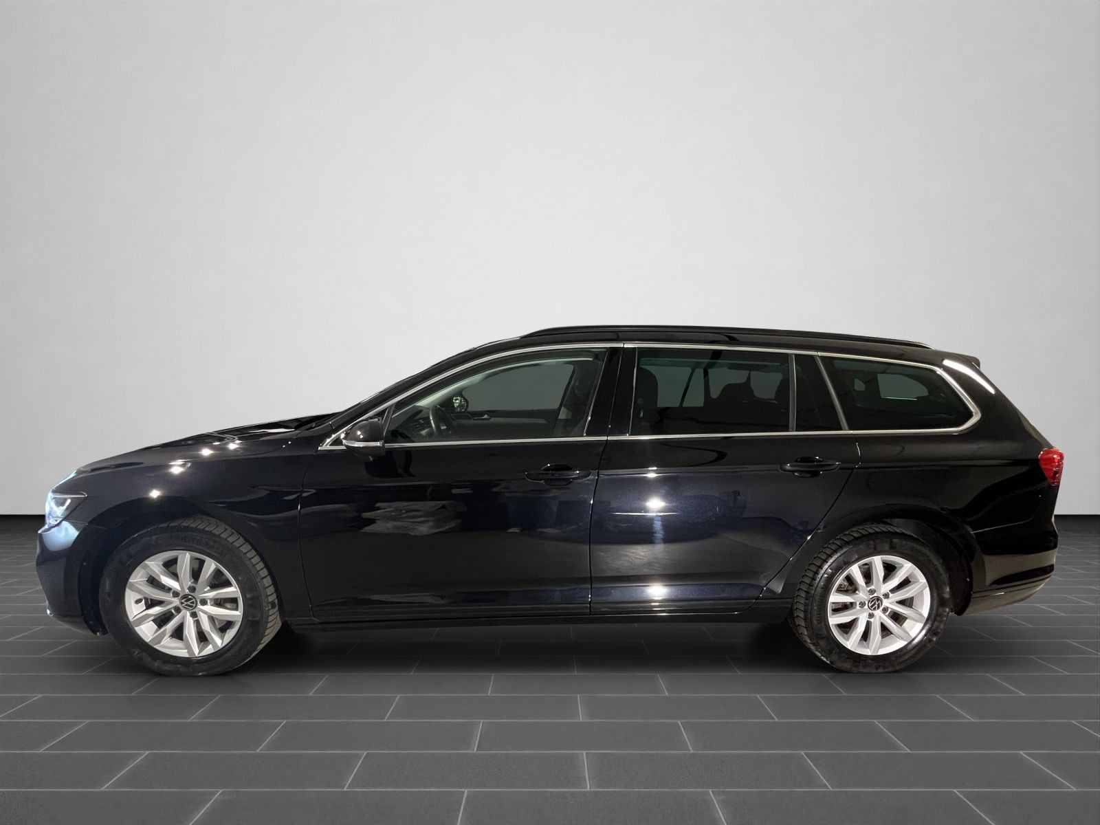 Volkswagen Passat Variant - Bild 8
