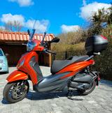 Piaggio Beverly 300 HPE S incl. Zubehör 1.Hd unfallfrei - PIAGGIO BEVERLY 300 HPE