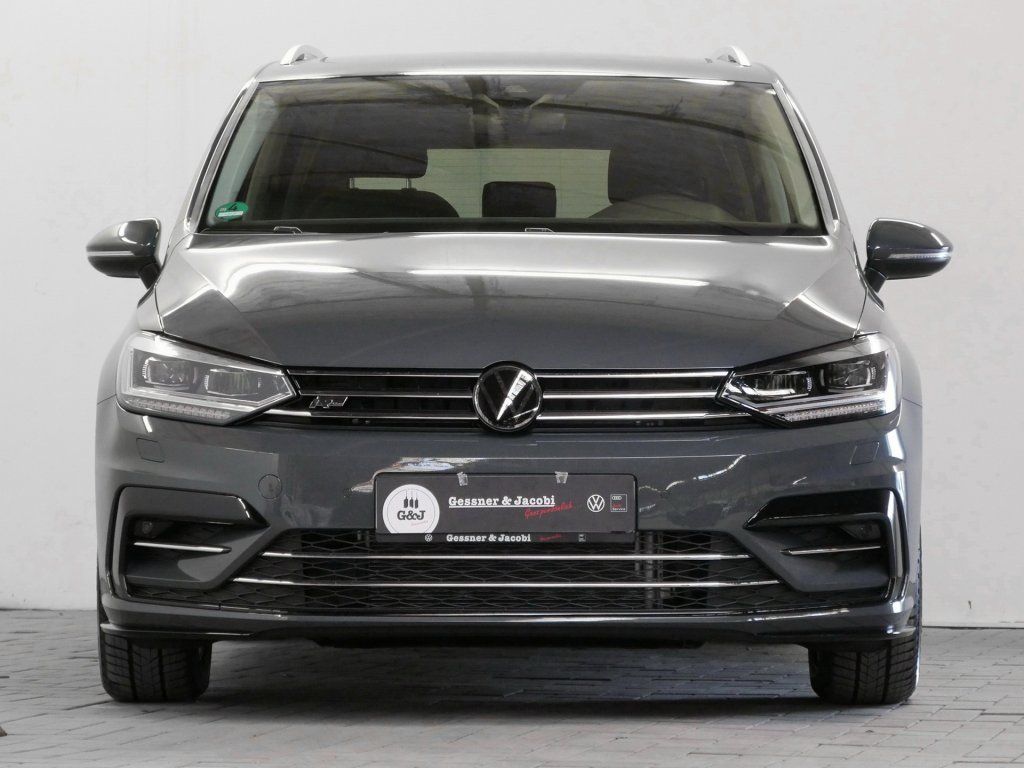 Fahrzeugabbildung Volkswagen Touran Highline 2.0 TDI DSG AHK Navi RFK