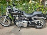 Harley-Davidson Super Glide Dyana FXDC in sehr gutem Zustand - Offers