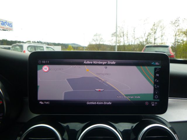 Fahrzeugabbildung Mercedes-Benz C 220d T >AUT/PANO/STANDHEIZ/LED-LICHT...
