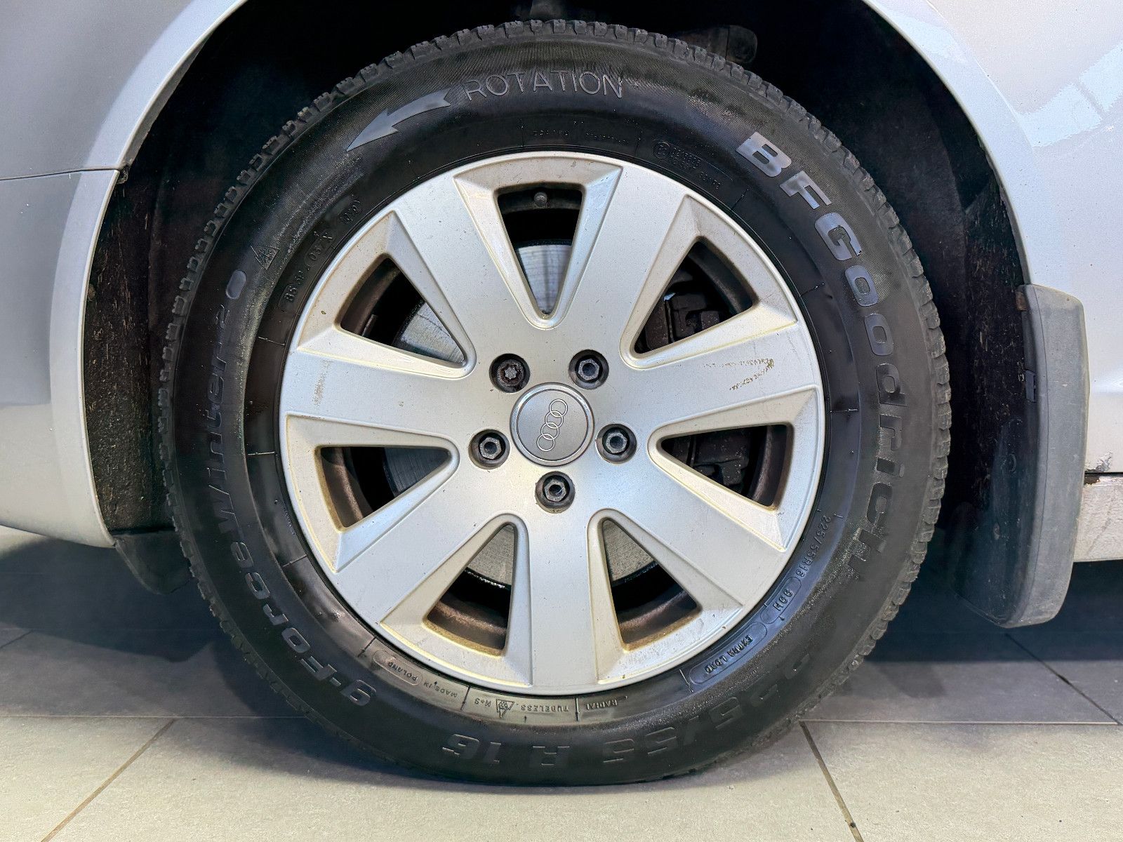 Fahrzeugabbildung Audi A6 Lim. 3.0 TDI quattro|D-FZG|U-FREI|PDC|TÜV Neu