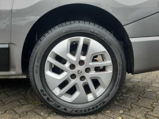 Fahrzeugabbildung Renault Trafic SpaceClass 2.0 DCi 170 EDC