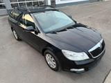 Skoda Octavia 1.4 TSI DSG Elegance Tüv 11/2027 - Skoda Octavia aus 2011: Elegance